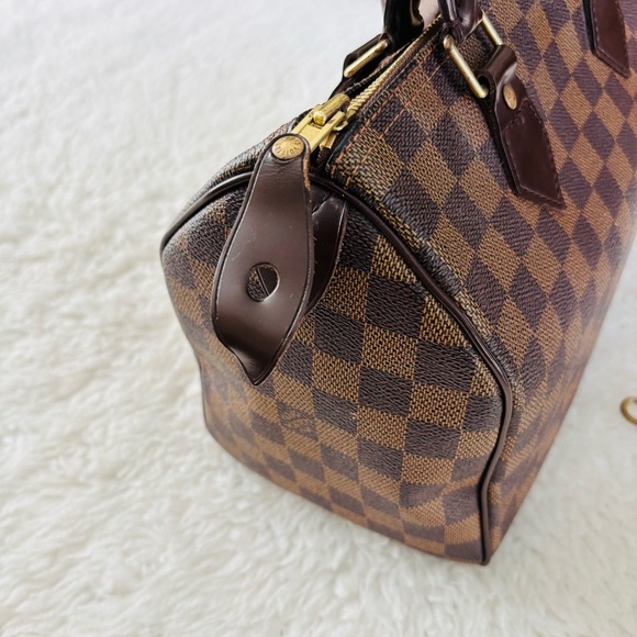 Louis Vuitton Damier Ebene Speedy 25 Bag - Picture 7 of 16